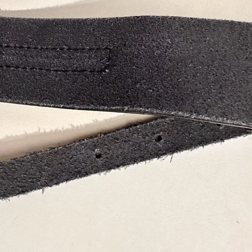 3/$30 Stylish Fashion Accessory: All-Leather Gray Belt (M/L) - Picture 8 of 9